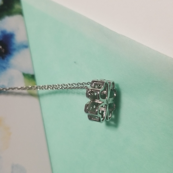 925 Sterling Silver Clover Pendant Necklace With CZ - Picture 3 of 8